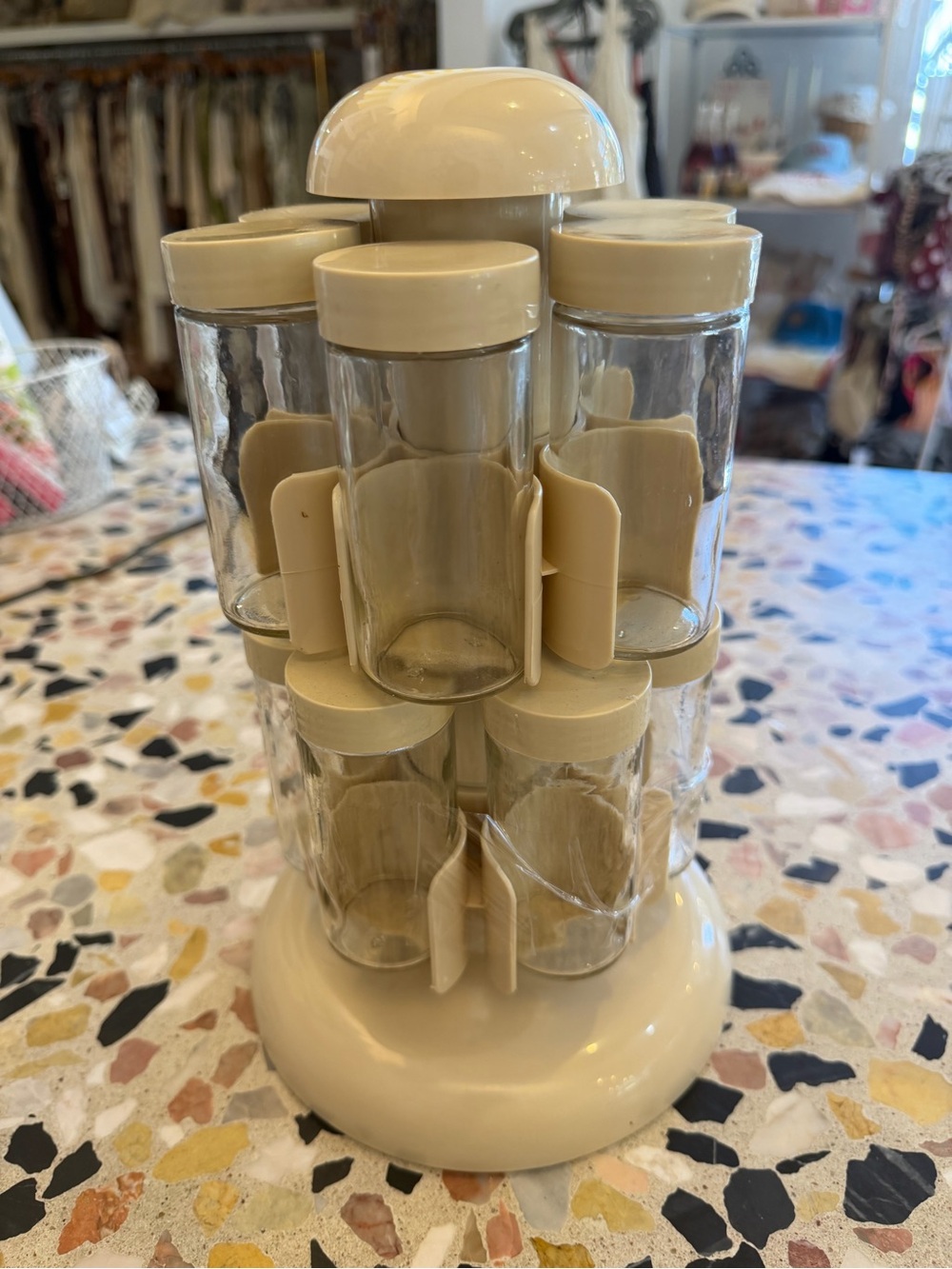 vintage Copco carousel spice rack
Rotating Spice Rack with 12 Glass Jars